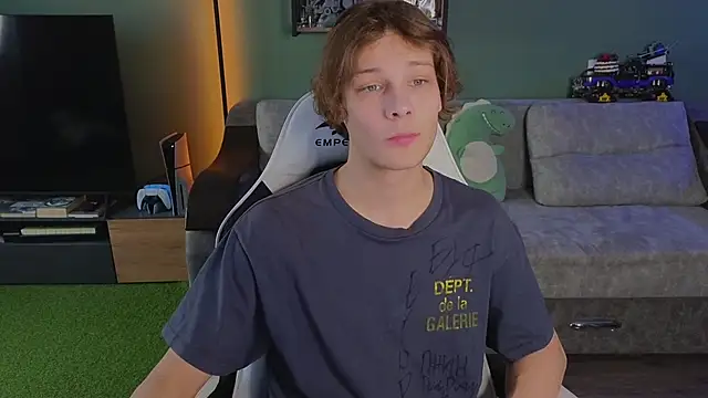 TeddyLiLboy online show from October 25, 11:31 am