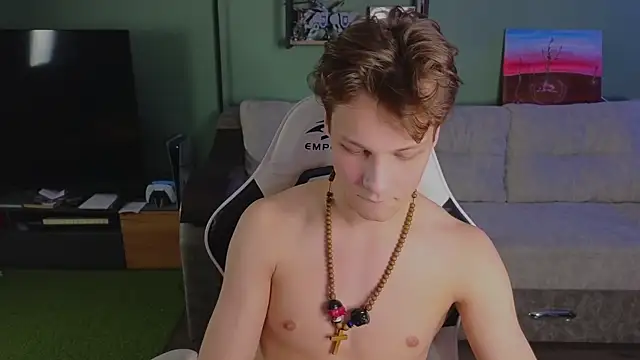 TeddyLiLboy online show from December 18, 5:39 pm