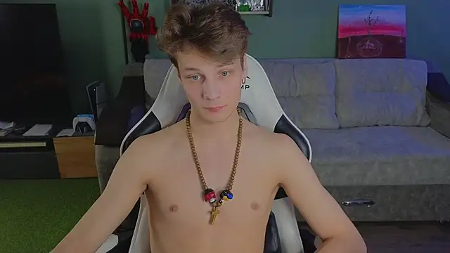 TeddyLiLboy online show from December 21, 10:10 pm