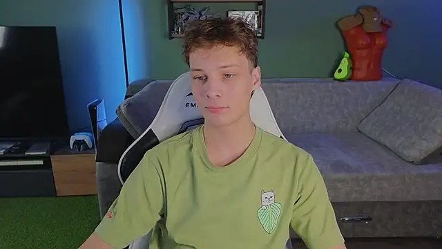 TeddyLiLboy online show from November 6, 9:57 am