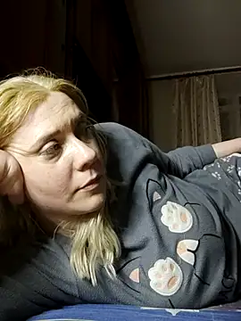 LeraSweet online show from March 18, 8:21 pm