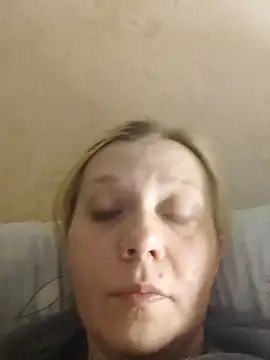 LeraSweet online show from November 1, 9:19 pm