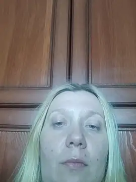 Snapshot of LeraSweet chatting on May 23, 9:14 pm LeraSweet online show from May 23, 9:14 pm