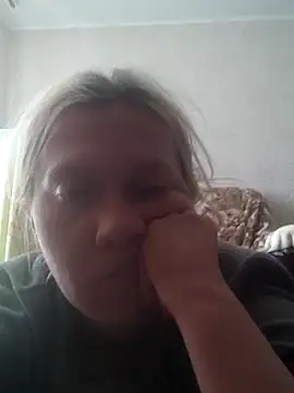 Snapshot of LeraSweet chatting on May 24, 10:15 am LeraSweet online show from May 24, 10:15 am
