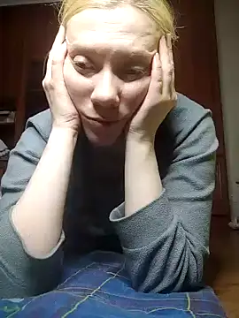 Snapshot of LeraSweet chatting on May 20, 6:49 pm LeraSweet online show from May 20, 6:49 pm