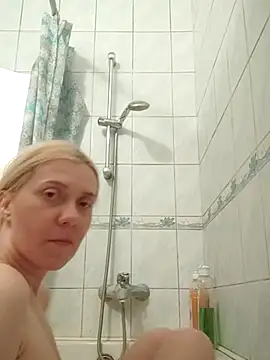 LeraSweet online show from April 7, 7:04 pm