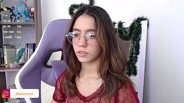 BlairVicent online show from December 9, 3:22 pm