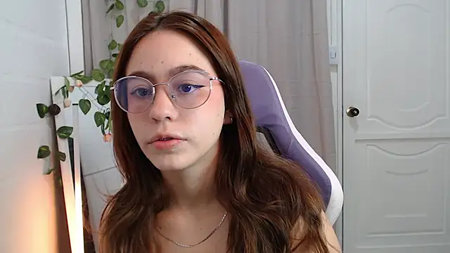 Snapshot of BlairVicent chatting on November 12, 1:26 pm BlairVicent online show from November 12, 1:26 pm