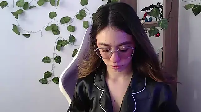 BlairVicent online show from March 18, 12:17 pm