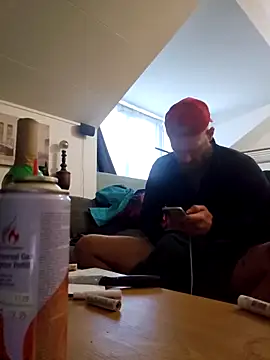 eltoulou online show from February 21, 6:59 am