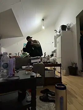 eltoulou online show from March 27, 2:09 am