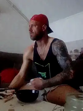 eltoulou online show from March 21, 2:07 am