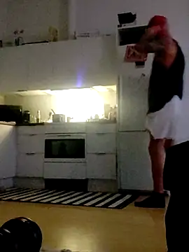 eltoulou online show from March 6, 11:31 pm