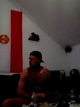 eltoulou online show from March 2, 5:41 pm