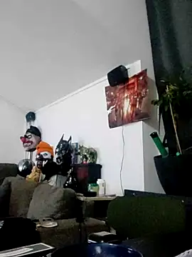 eltoulou online show from February 19, 2:33 am