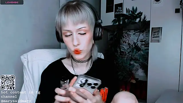 say mary online show from September 27, 12:39 am