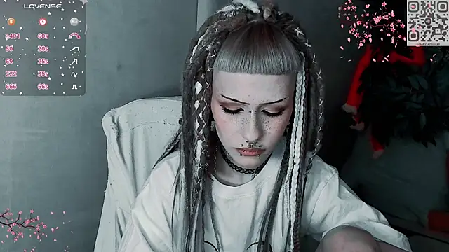 say mary online show from December 4, 11:42 am