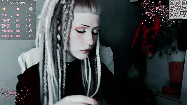 say mary online show from December 1, 2:07 pm