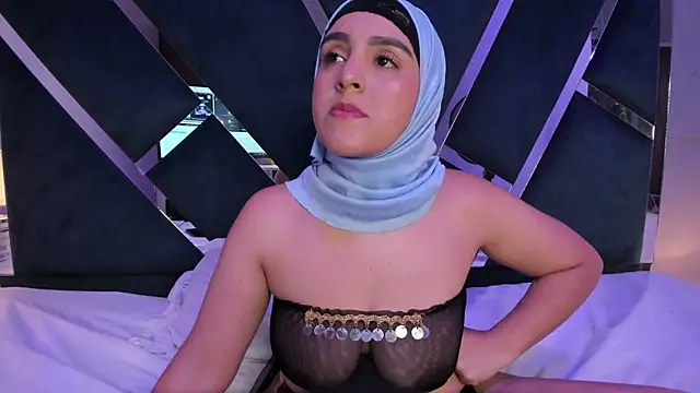 Nahid Jaziri1 online show from November 18, 8:12 pm