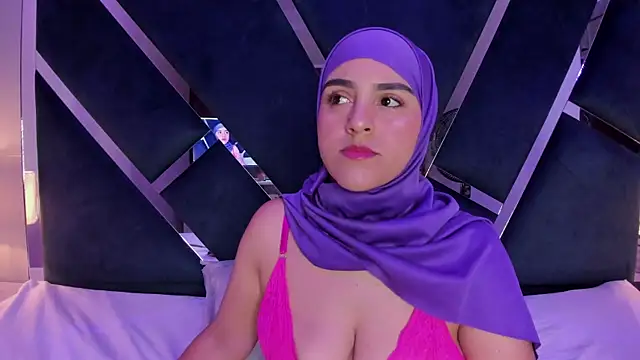Nahid Jaziri1 online show from September 12, 7:35 pm