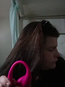 Snapshot of BeckiTooSweet chatting on November 7, 8:13 pm BeckiTooSweet online show from November 7, 8:13 pm