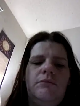 Snapshot of BeckiTooSweet chatting on November 10, 10:26 pm BeckiTooSweet online show from November 10, 10:26 pm