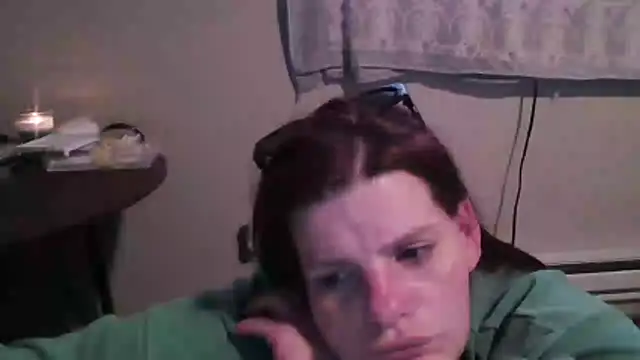 BeckiTooSweet online show from June 4, 10:25 pm