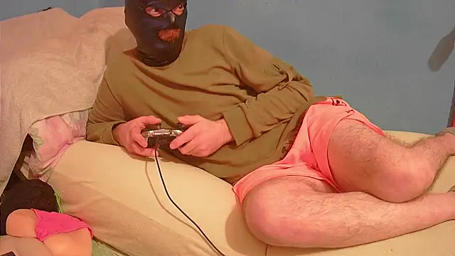 Snapshot of Markxen_cam chatting on January 18, 12:14 am Markxen cam online show from January 18, 12:14 am