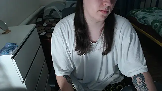 EvaMiron online show from October 24, 1:10 pm