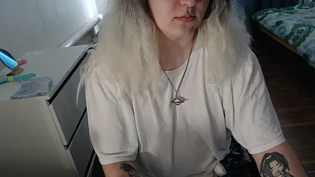 EvaMiron online show from February 18, 8:22 am