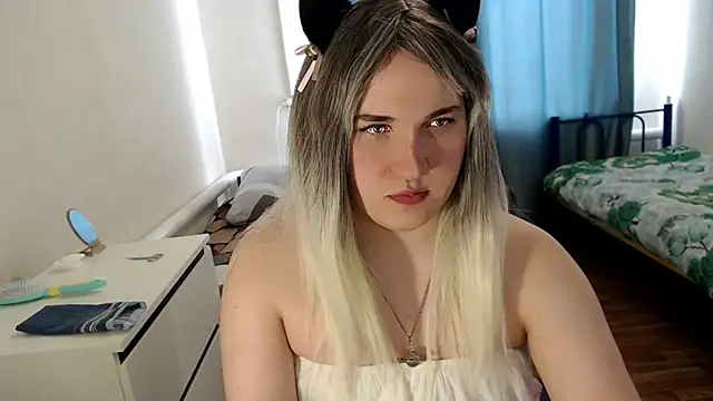 EvaMiron online show from March 12, 7:34 am