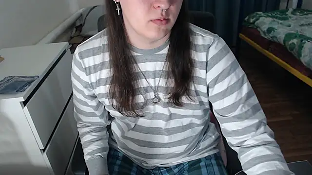 EvaMiron online show from October 8, 6:59 am