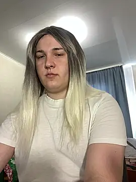 EvaMiron online show from March 25, 9:19 am