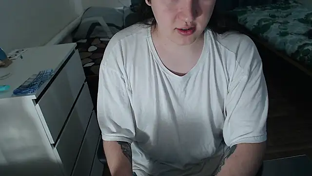 EvaMiron online show from November 17, 7:01 am