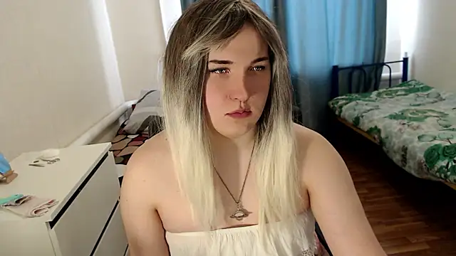 EvaMiron online show from March 4, 10:12 am