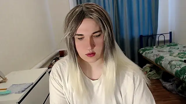 EvaMiron online show from April 15, 3:12 am