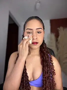 Snapshot of gretta_kler1 chatting on November 13, 10:24 pm gretta kler1 online show from November 13, 10:24 pm