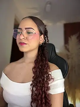 gretta kler1 online show from May 29, 11:33 pm