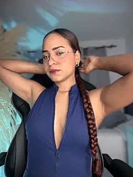 Snapshot of gretta_kler1 chatting on November 25, 10:21 pm gretta kler1 online show from November 25, 10:21 pm