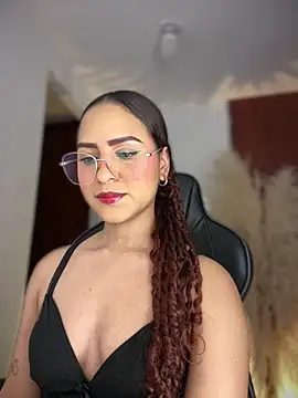 gretta kler1 online show from April 7, 9:27 pm