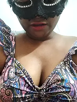 FANTASY QUEEN 07 online show from April 2, 11:06 am