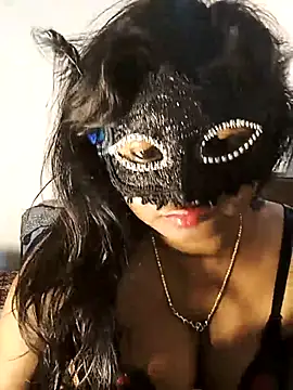 FANTASY QUEEN 07 online show from November 28, 9:04 pm