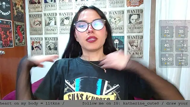 Snapshot of wild_kittys chatting on October 26, 6:03 am wild kittys online show from October 26, 6:03 am