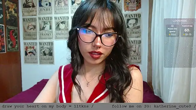 Snapshot of wild_kittys chatting on November 15, 1:20 am wild kittys online show from November 15, 1:20 am