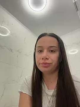 deliaroyal online show from October 25, 1:12 pm