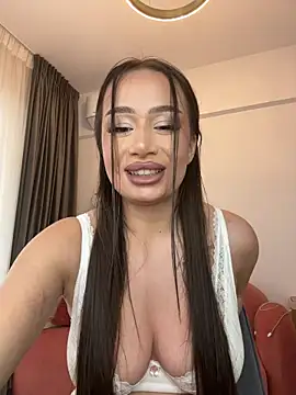 deliaroyal online show from November 23, 1:21 pm