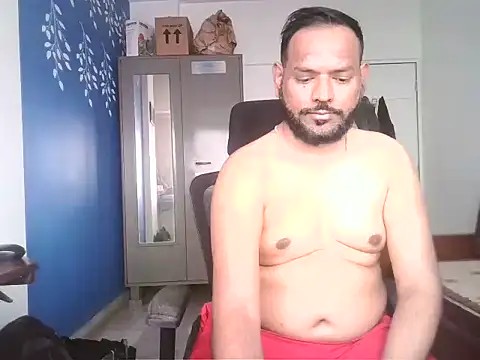 lovbombayduck11 online show from December 22, 6:24 am