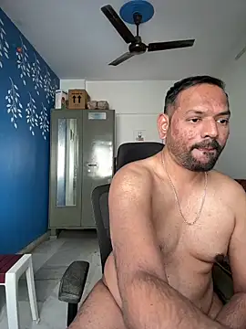 lovbombayduck11 online show from March 22, 9:22 am