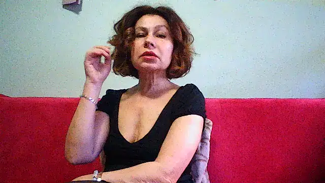 Mat Elenore online show from February 19, 7:05 am