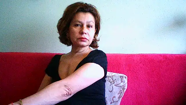 Snapshot of Mat_Elenore chatting on May 25, 6:01 am Mat Elenore online show from May 25, 6:01 am